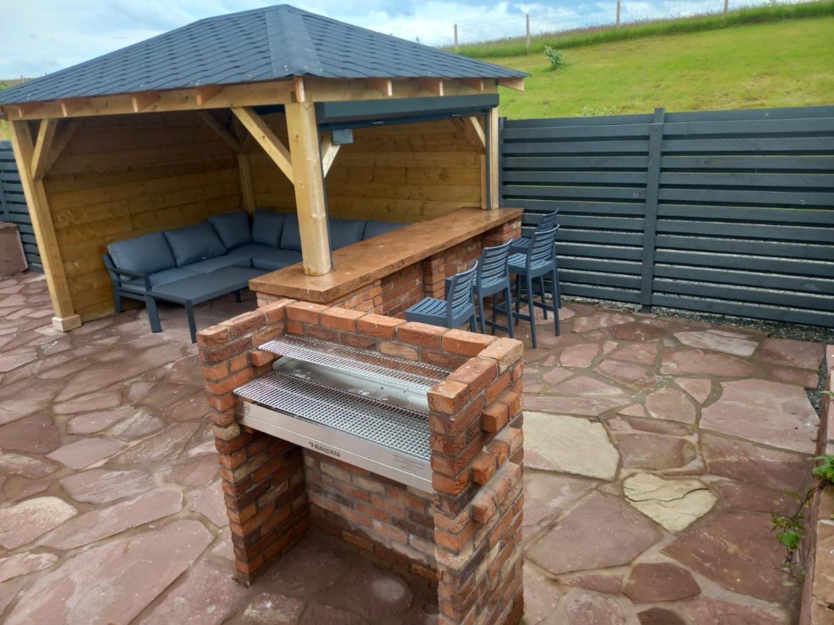 Westertonhill 5 Newbuild With Hot Tub Option * Balloch