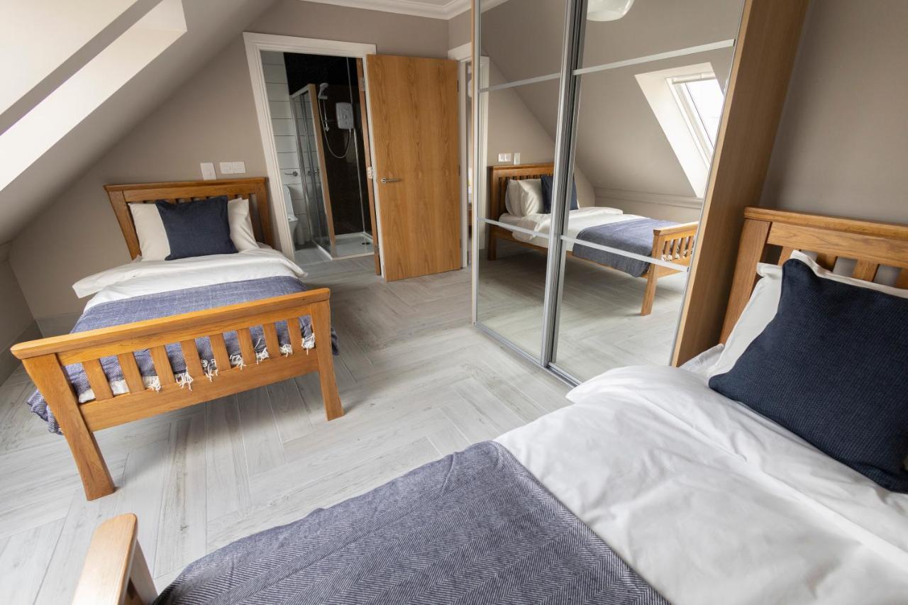 Westertonhill 5 Newbuild With Hot Tub Option Balloch